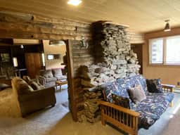 Brown Cabin: Charming Mountain House w/Views